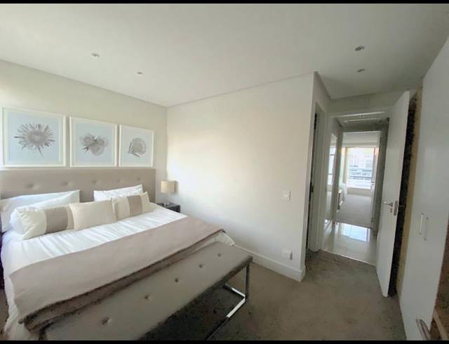2 BEDROOM APARTMENT FOR SALE IN SANDOWN